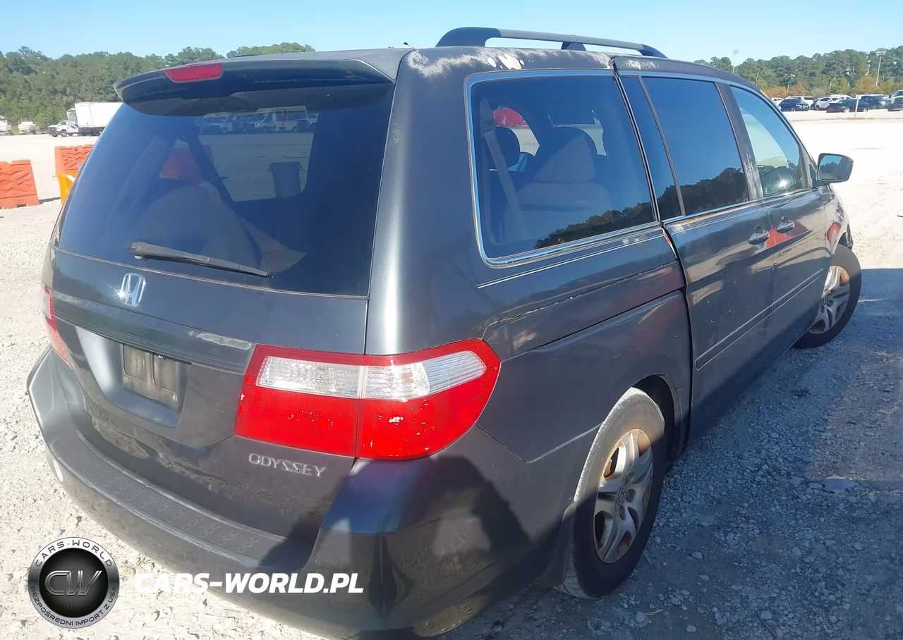 2005 Honda Odyssey Ex VIN:5FNRL38455B007106 - 4