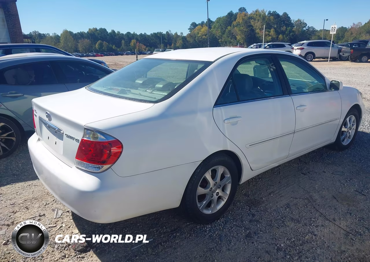 2006 Toyota Camry Xle VIN:4T1BE32K66U642939 - 4
