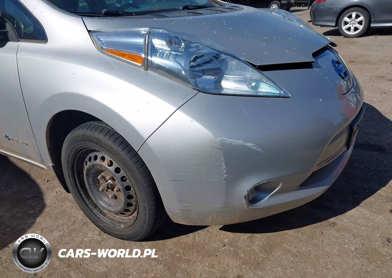 2017 Nissan Leaf S VIN:1N4BZ0CP0HC300547 - 6