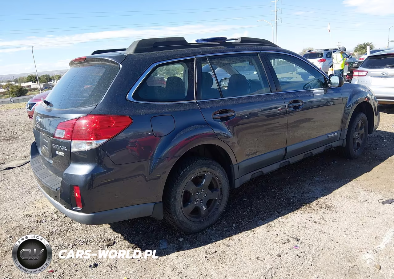 2013 Subaru Outback 2.5I VIN:4S4BRBAC9D3311316 - 4