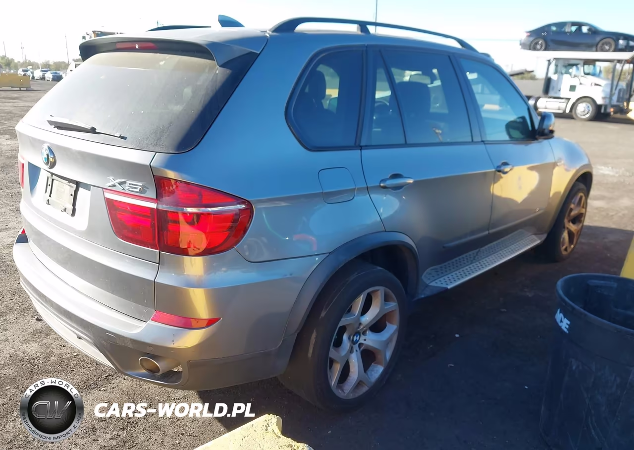 2013 BMW X5 xDrive35D VIN:5UXZW0C55D0B96375 - 4