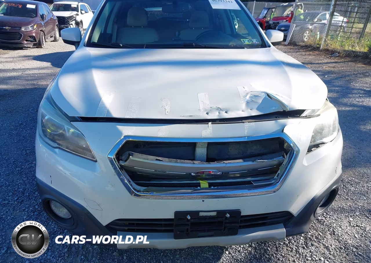 2015 Subaru Outback 2.5I Premium VIN:4S4BSBDC8F3239673 - 18