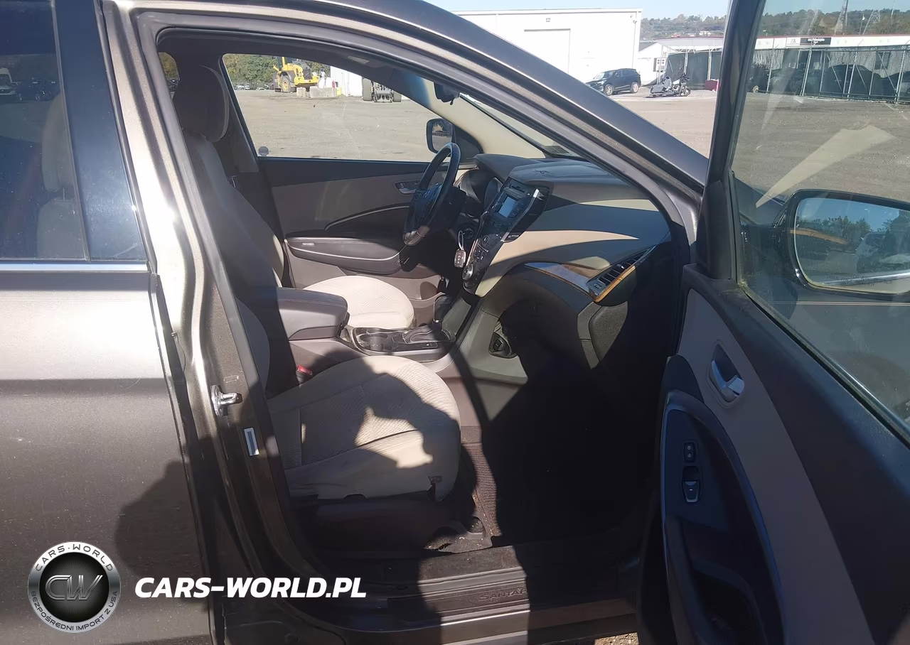 2014 Hyundai Santa Fe Sport 2.4L VIN:5XYZUDLB1EG217168 - 5