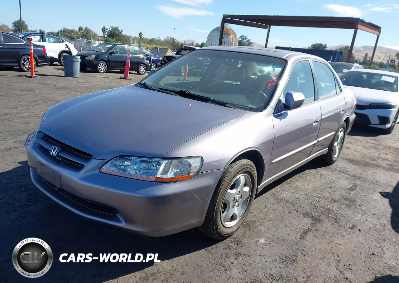 2000 Honda Accord 3.0 Ex VIN:1HGCG1659YA037847 - 2