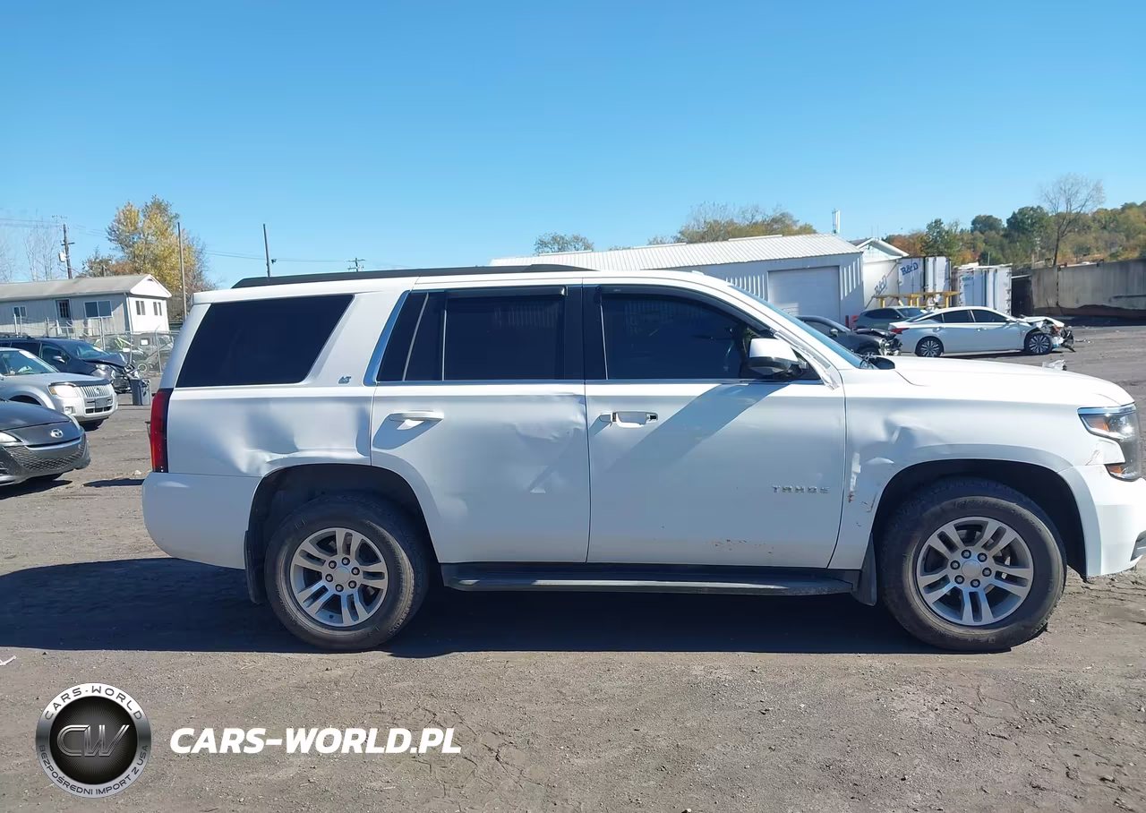 2016 Chevrolet Tahoe Lt VIN:1GNSKBKC4GR236282 - 13