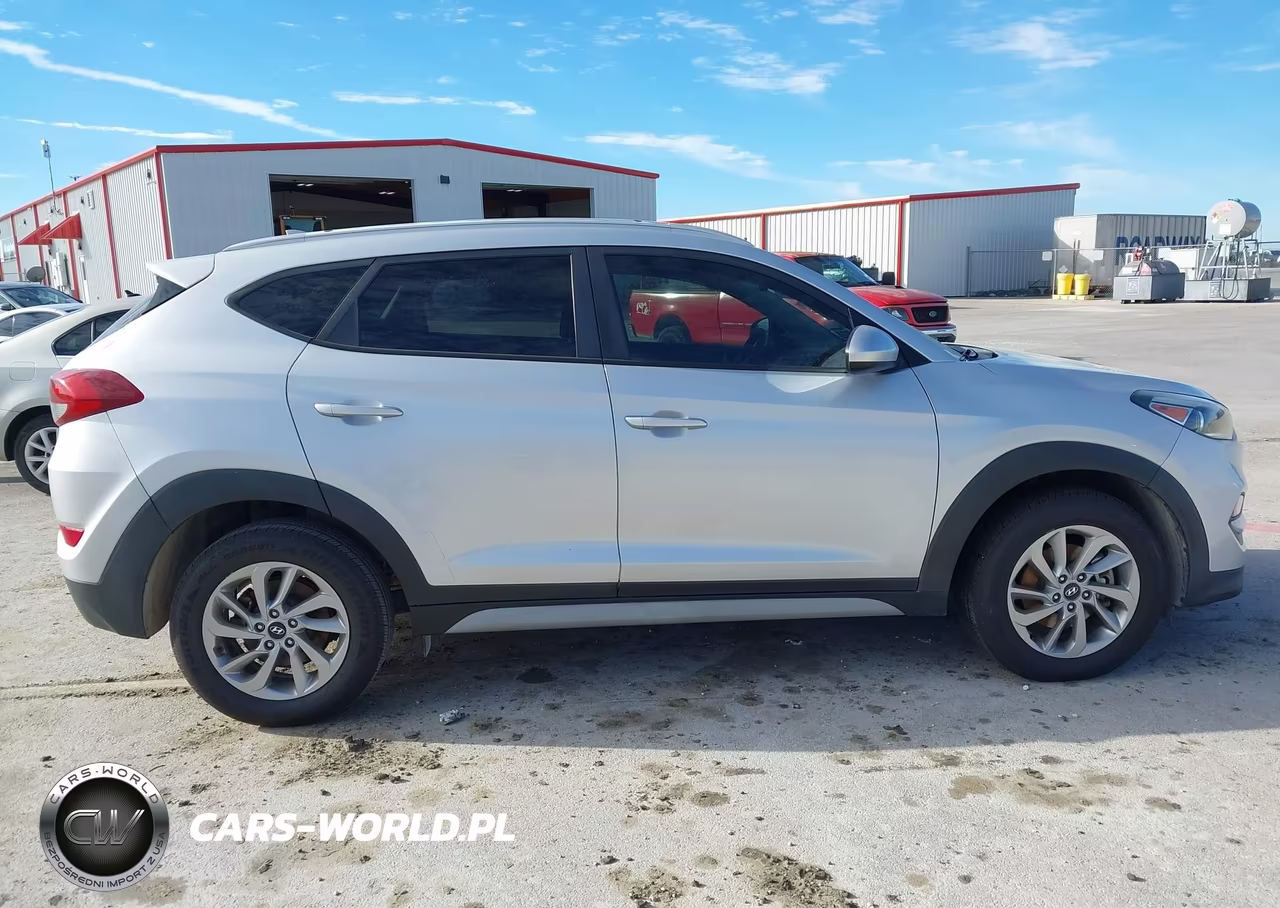 2018 Hyundai Tucson Sel VIN:KM8J33A4XJU603672 - 13