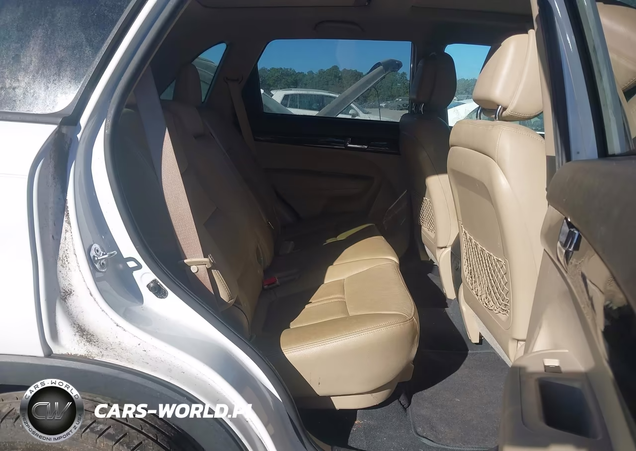 2011 Kia Sorento Ex V6 VIN:5XYKU4A20BG073046 - 8