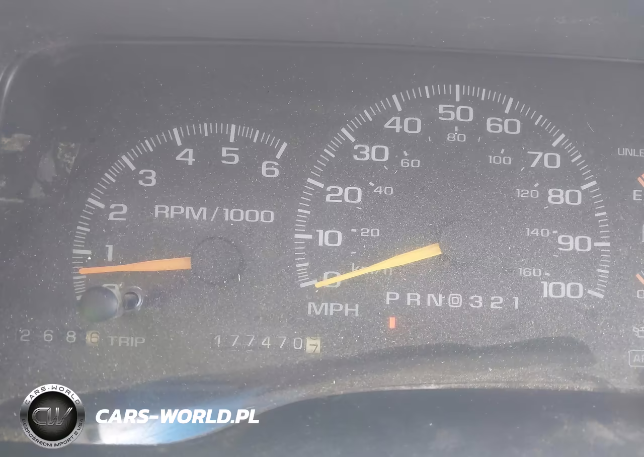1999 Chevrolet Tahoe Ls VIN:1GNEK13R7XJ565101 - 7