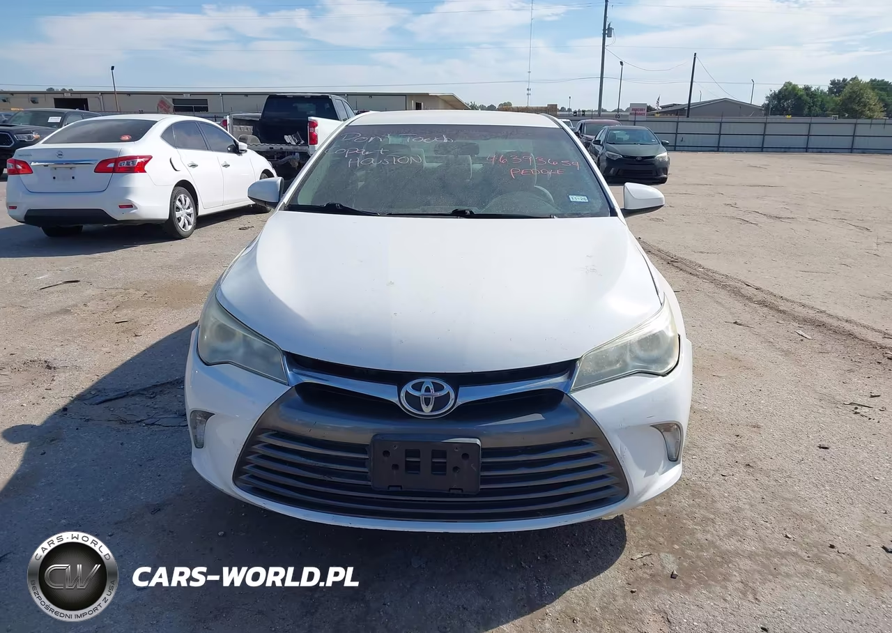 2016 Toyota Camry Le VIN:4T4BF1FK9GR528498 - 12