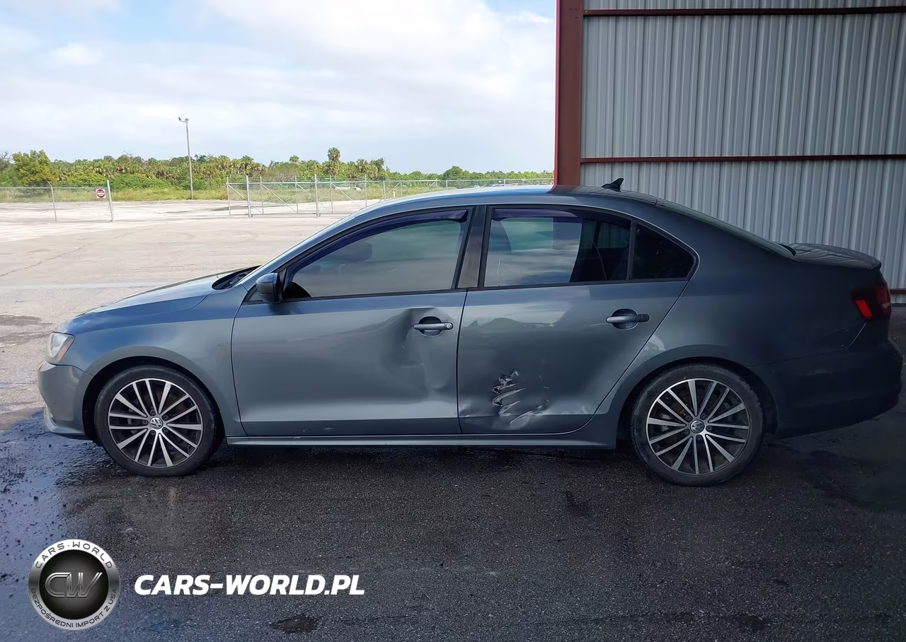 2016 Volkswagen Jetta 1.8T Sport VIN:3VWD17AJ9GM326320 - 14