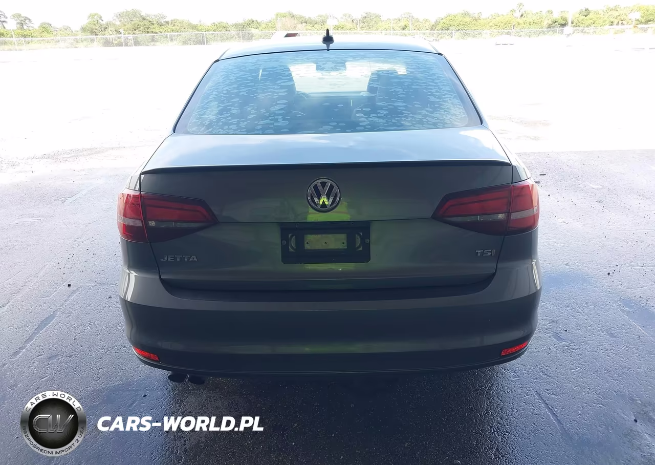 2016 Volkswagen Jetta 1.8T Sport VIN:3VWD17AJ9GM326320 - 16