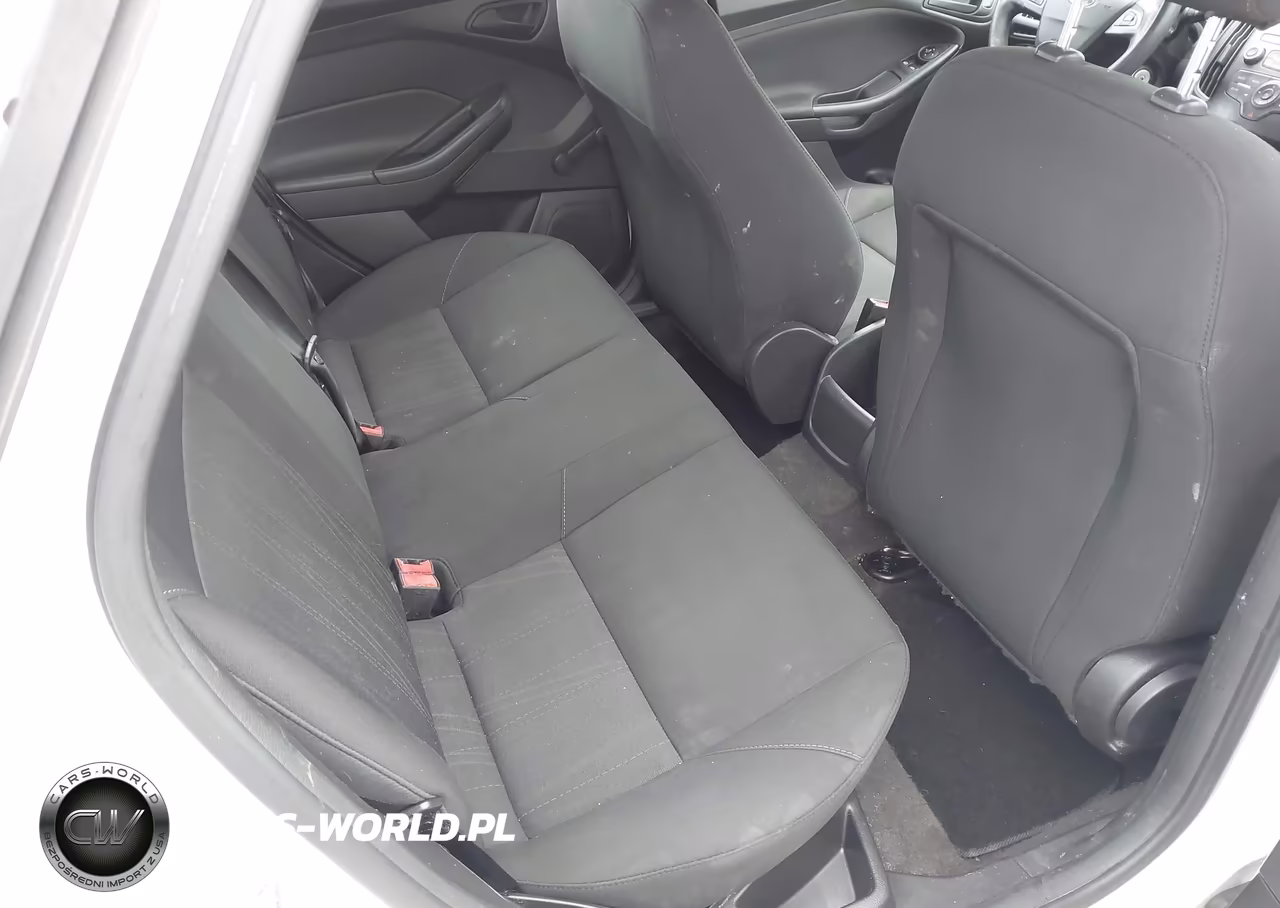 2018 Ford Focus S VIN:1FADP3E23JL203396 - 8
