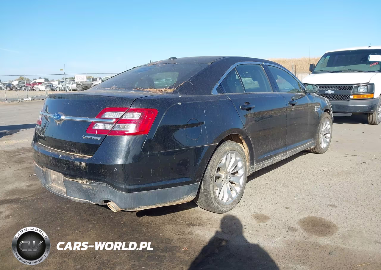 2015 Ford Taurus Limited VIN:1FAHP2F83FG180300 - 4