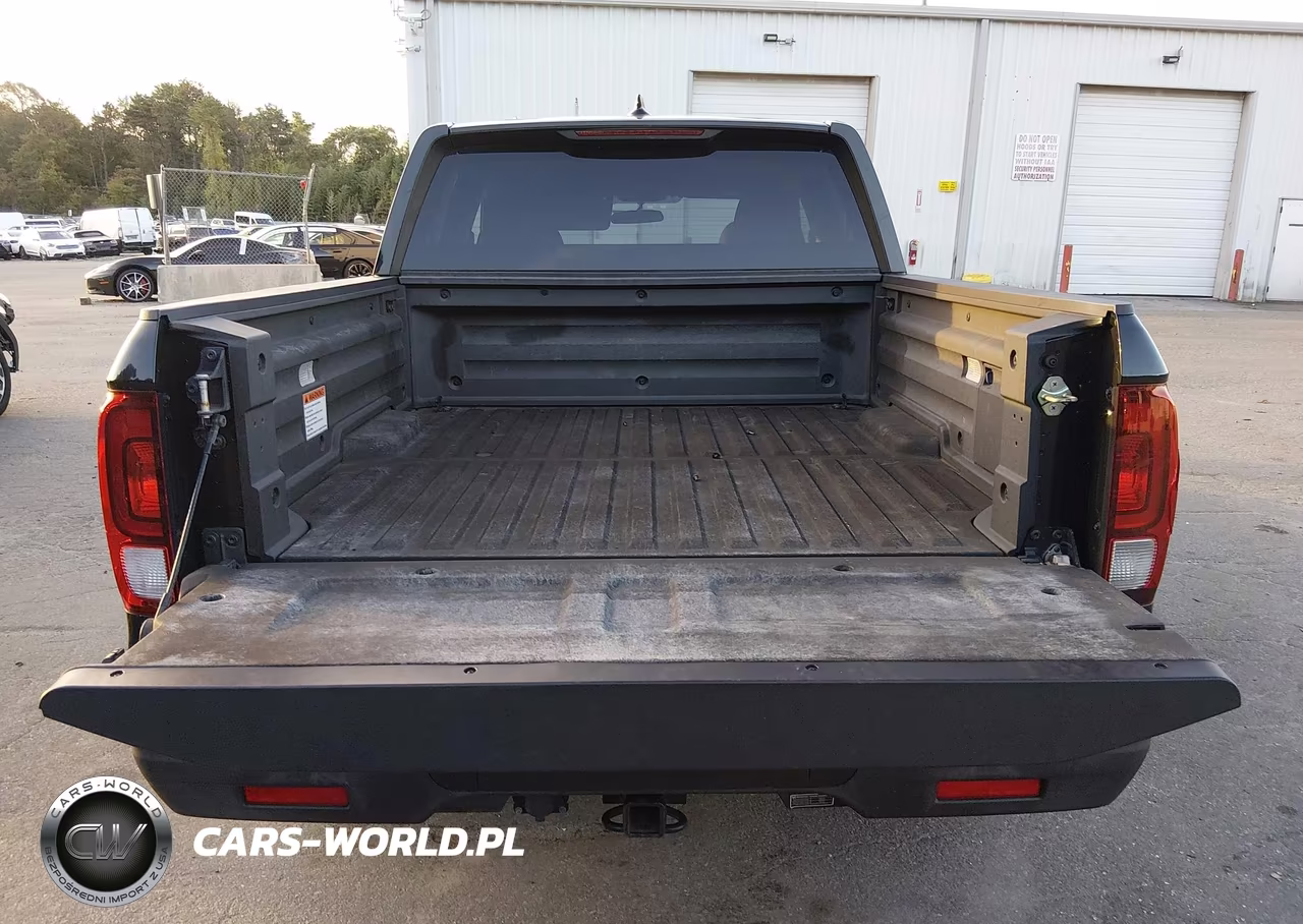 2019 Honda Ridgeline Sport VIN:5FPYK3F17KB040473 - 18