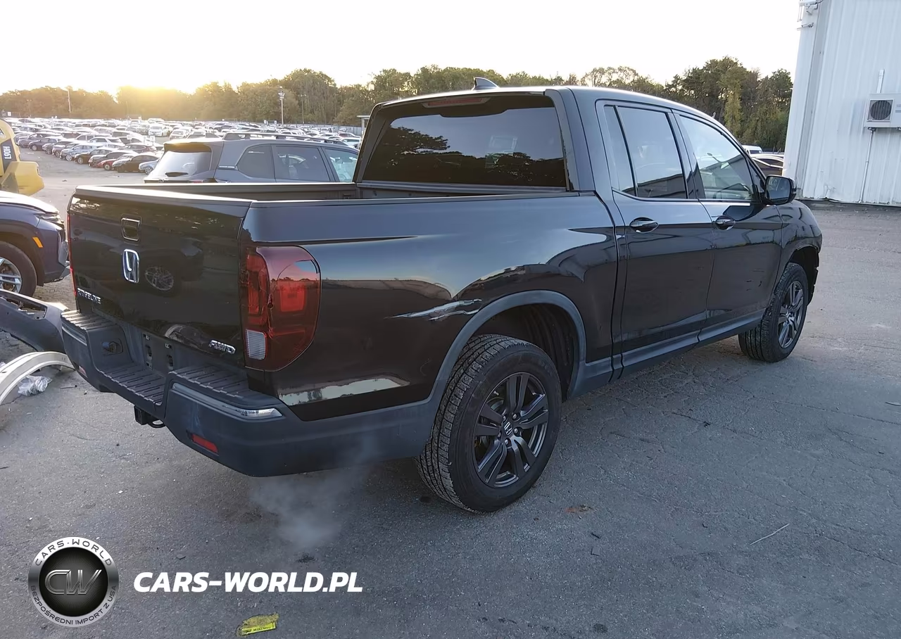 2019 Honda Ridgeline Sport VIN:5FPYK3F17KB040473 - 4