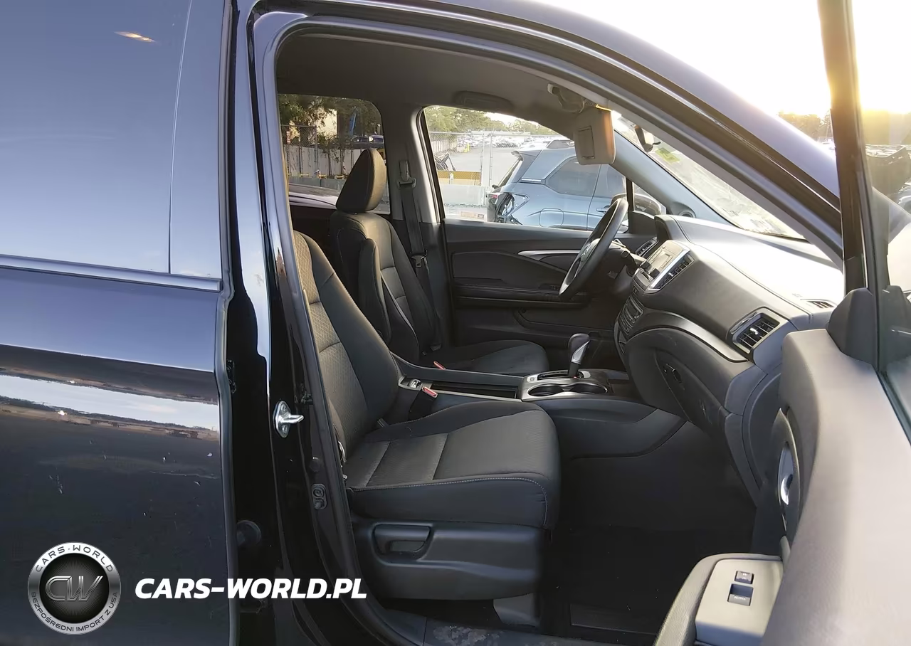 2019 Honda Ridgeline Sport VIN:5FPYK3F17KB040473 - 5