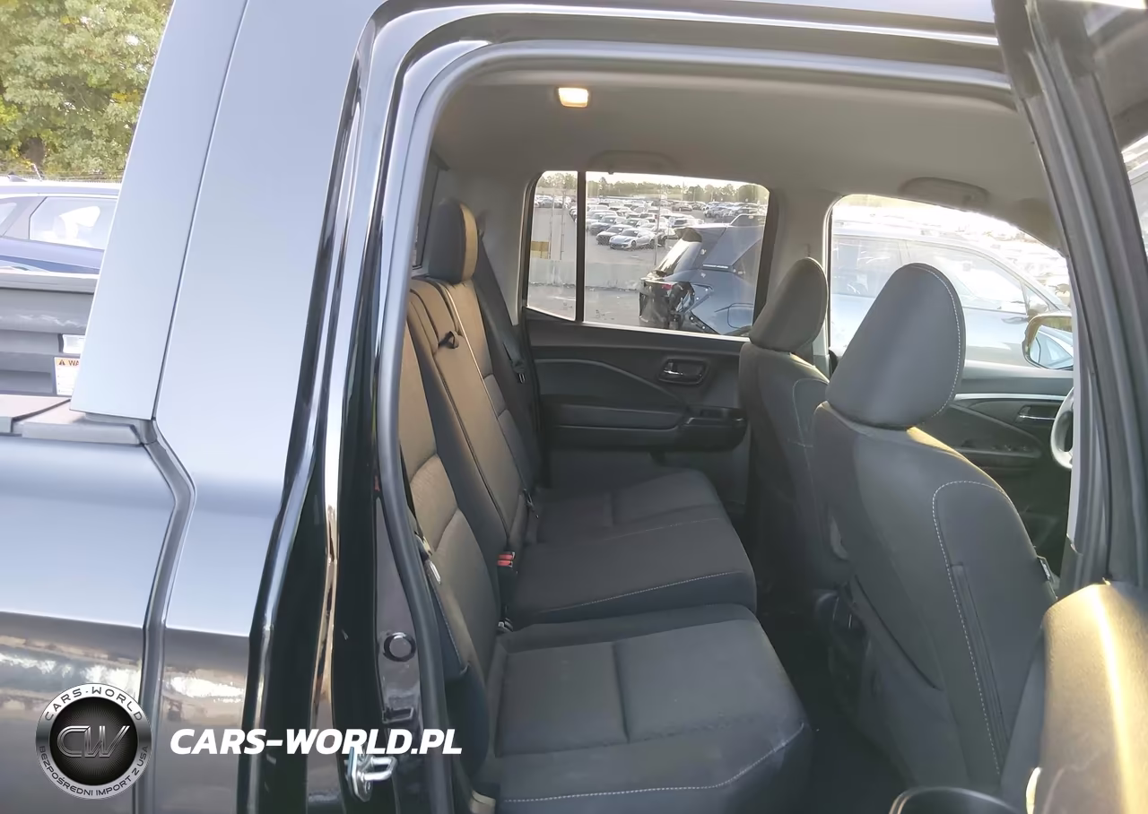 2019 Honda Ridgeline Sport VIN:5FPYK3F17KB040473 - 8