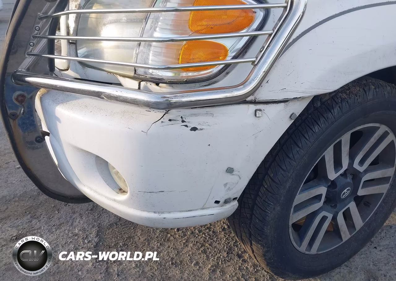 2004 Toyota Sequoia Limited V8 VIN:5TDBT48A64S214885 - 13