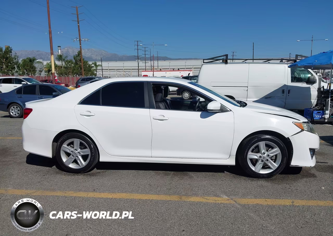 2014 Toyota Camry Se VIN:4T1BF1FK9EU400091 - 13