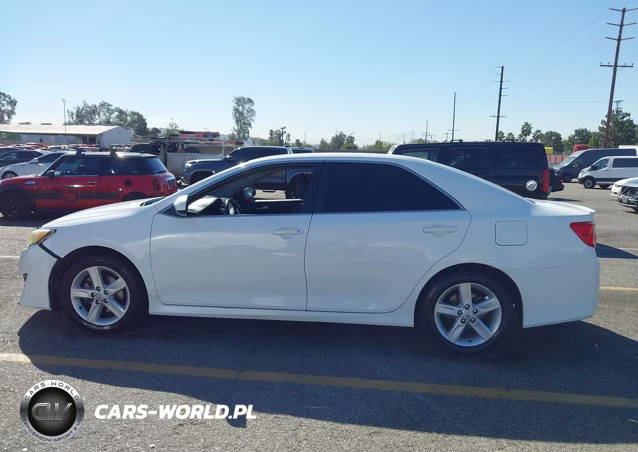 2014 Toyota Camry Se VIN:4T1BF1FK9EU400091 - 14