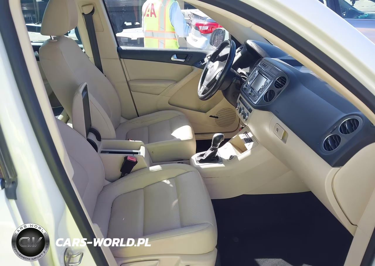 2014 Volkswagen Tiguan Sel VIN:WVGAV3AX2EW611487 - 5