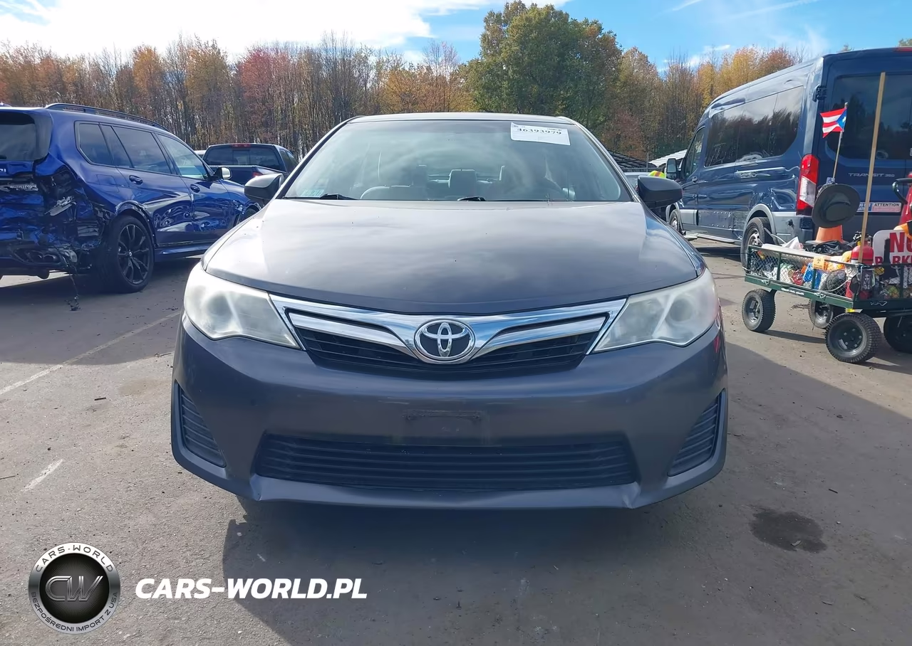 2014 Toyota Camry Le VIN:4T4BF1FK4ER381732 - 12