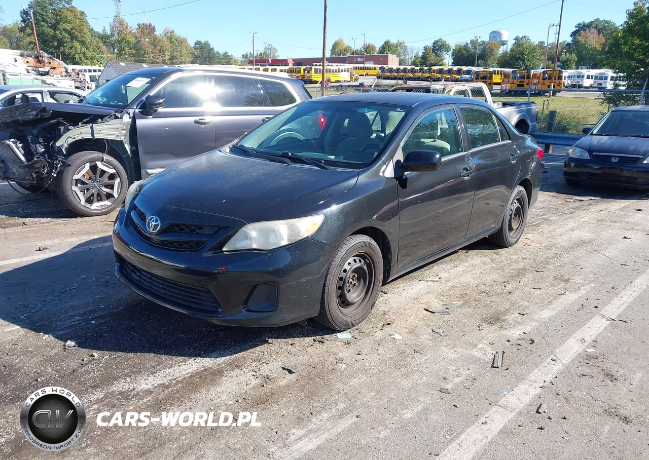 2011 Toyota Corolla Le VIN:2T1BU4EE6BC680326 - 2