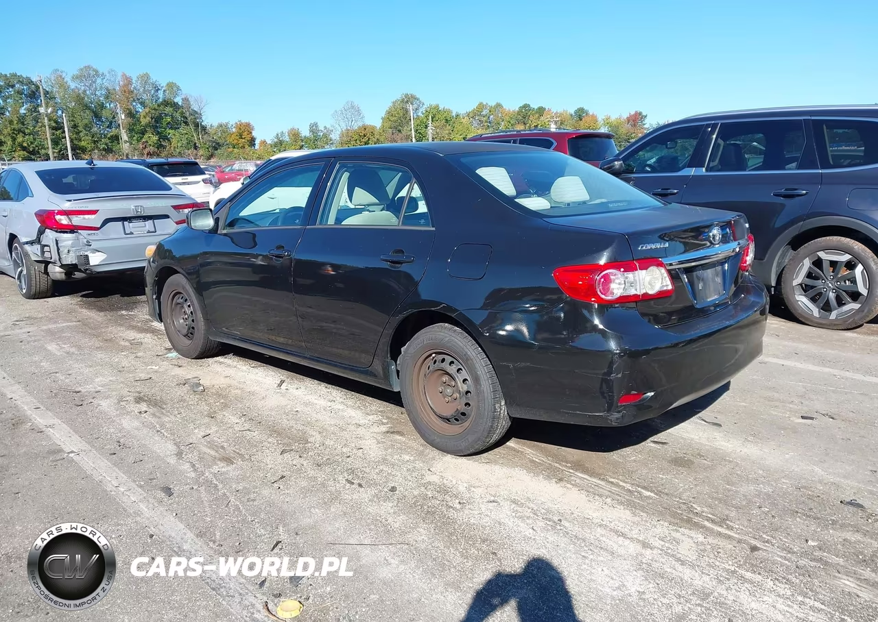 2011 Toyota Corolla Le VIN:2T1BU4EE6BC680326 - 3
