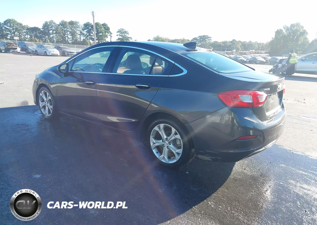 2017 Chevrolet Cruze Premier Auto VIN:1G1BF5SM7H7267782 - 3