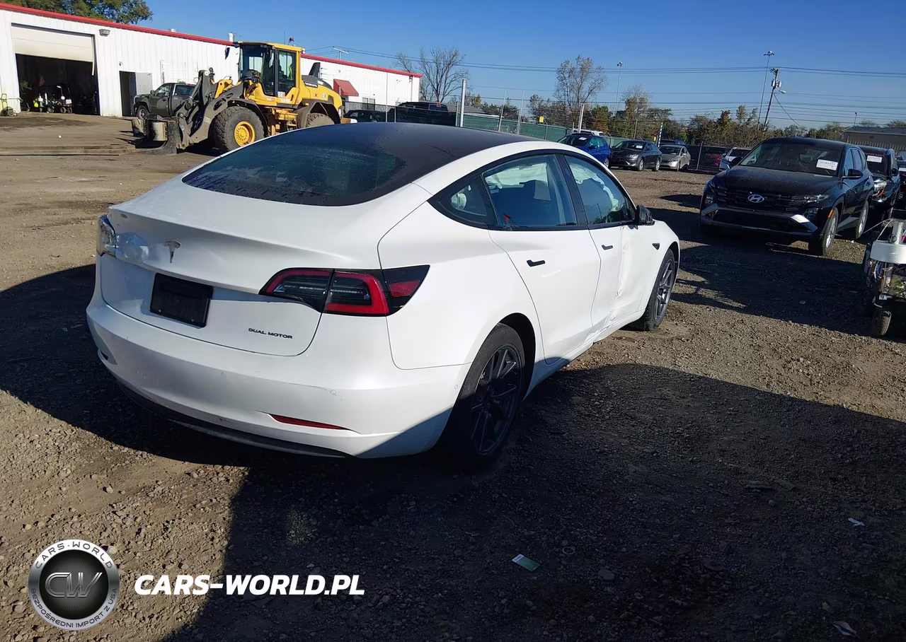 2022 Tesla Model 3 Long Range Dual Motor All-Wheel Drive VIN:5YJ3E1EB9NF130074 - 4