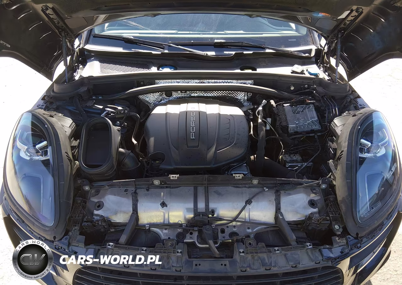 2020 Porsche Macan VIN:WP1AA2A50LLB05260 - 10