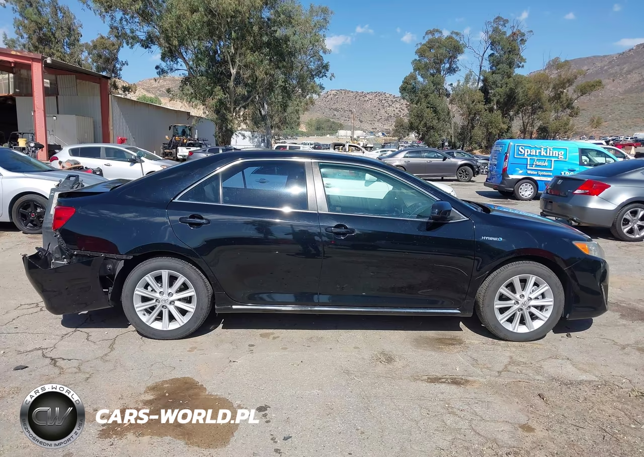 2014 Toyota Camry Hybrid Xle VIN:4T1BD1FK1EU134135 - 13