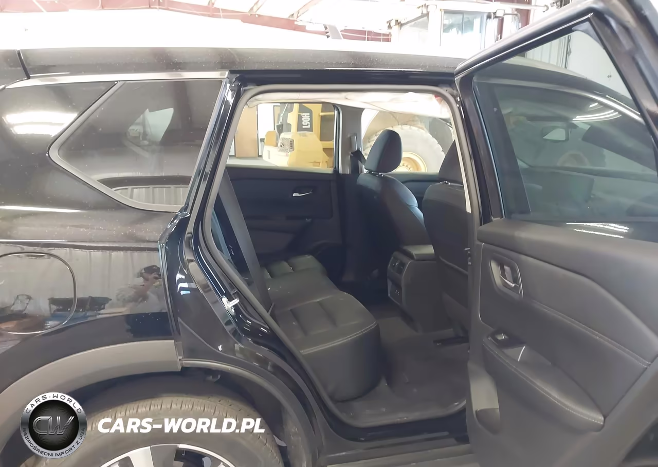 2026 Nissan Rogue Sl VIN:5N1BT3CA2TC803204 - 8