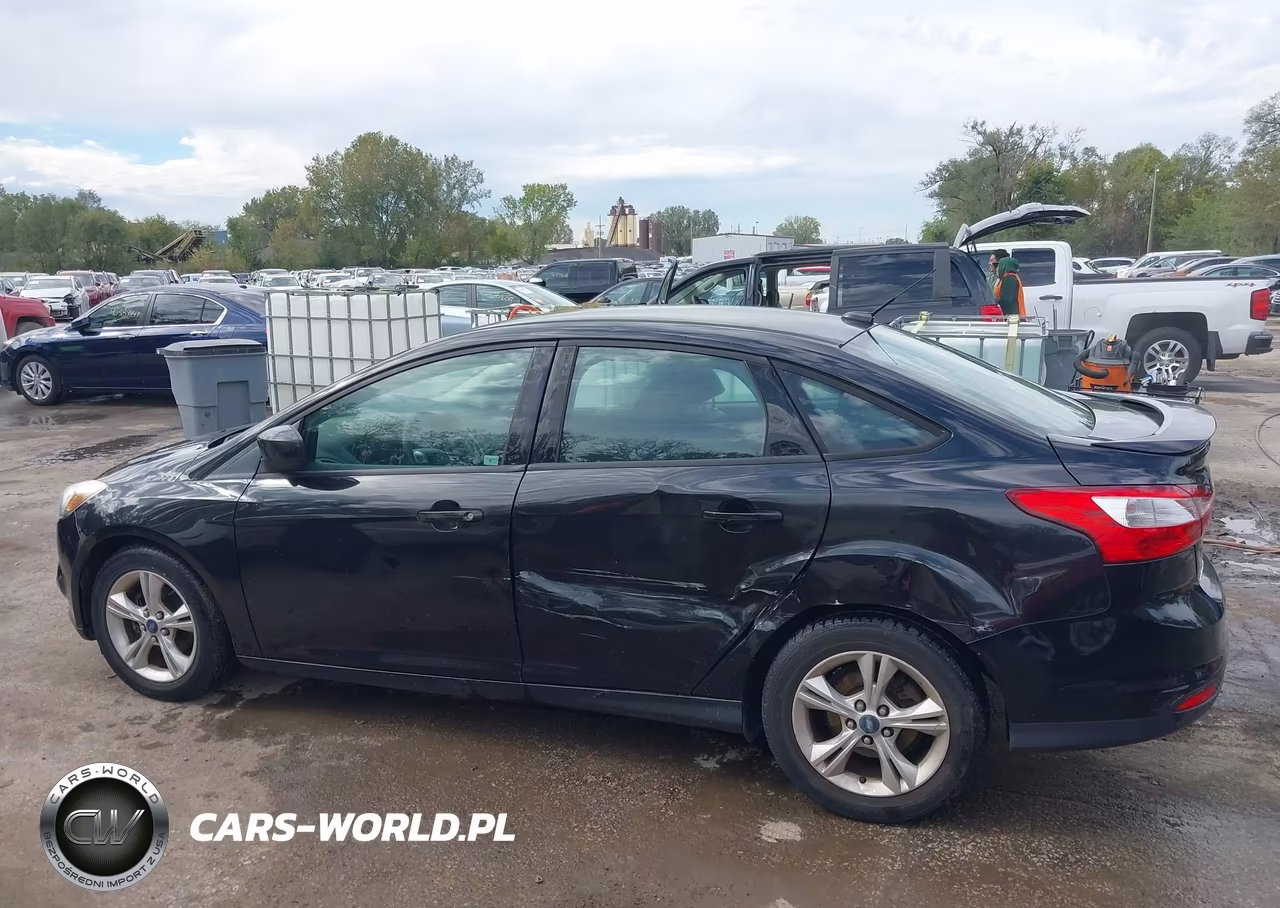 2012 Ford Focus Se VIN:1FAHP3F22CL455028 - 14