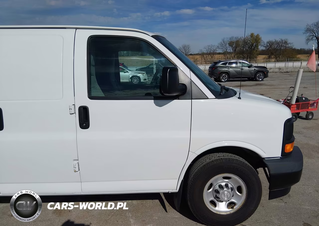 2017 Chevrolet Express 2500 Work Van VIN:1GCWGAFF7H1187928 - 19