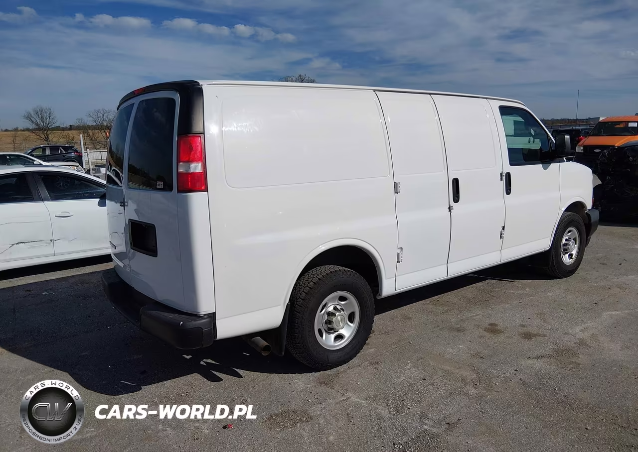2017 Chevrolet Express 2500 Work Van VIN:1GCWGAFF7H1187928 - 4