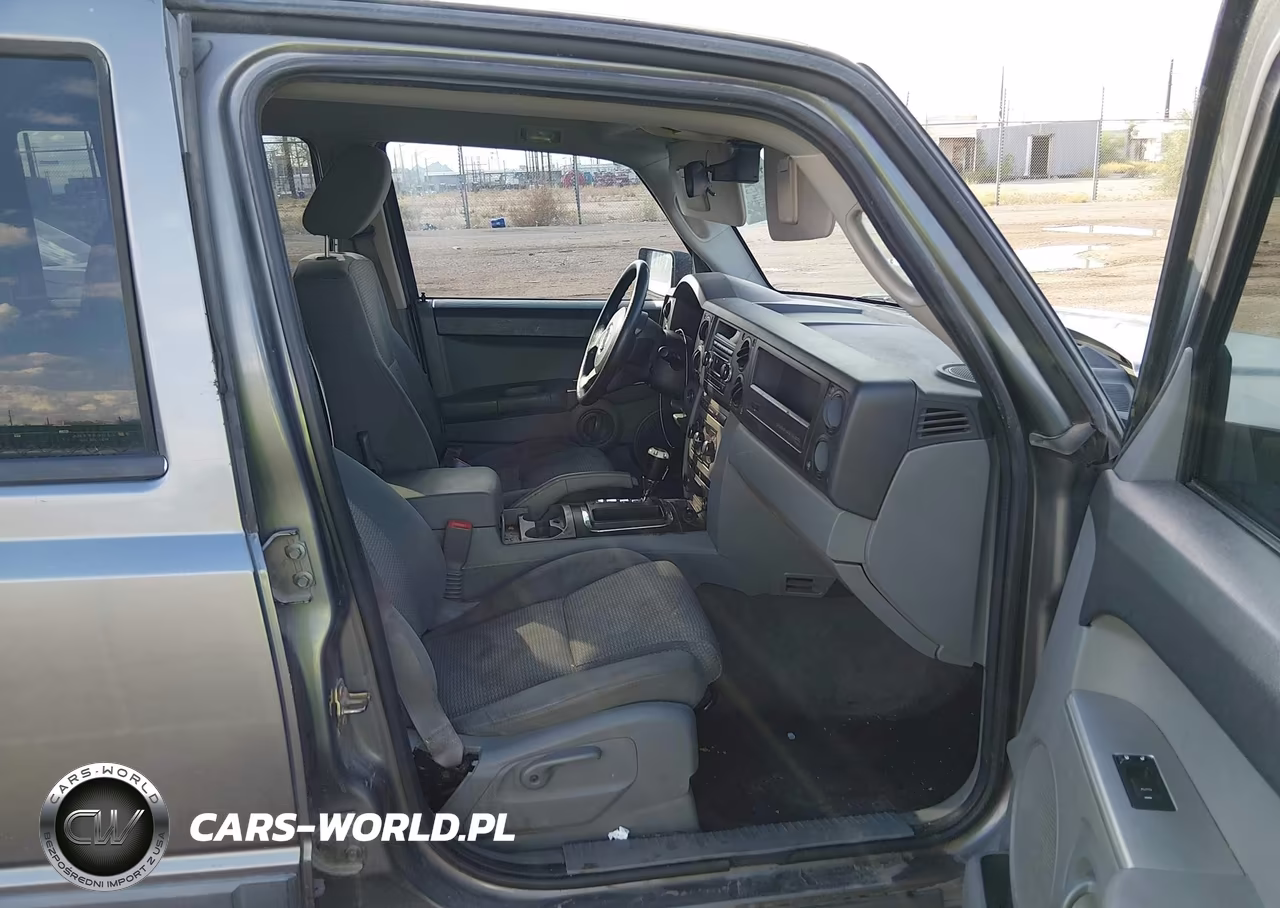 2007 Jeep Commander Sport VIN:1J8HH48N97C622259 - 5