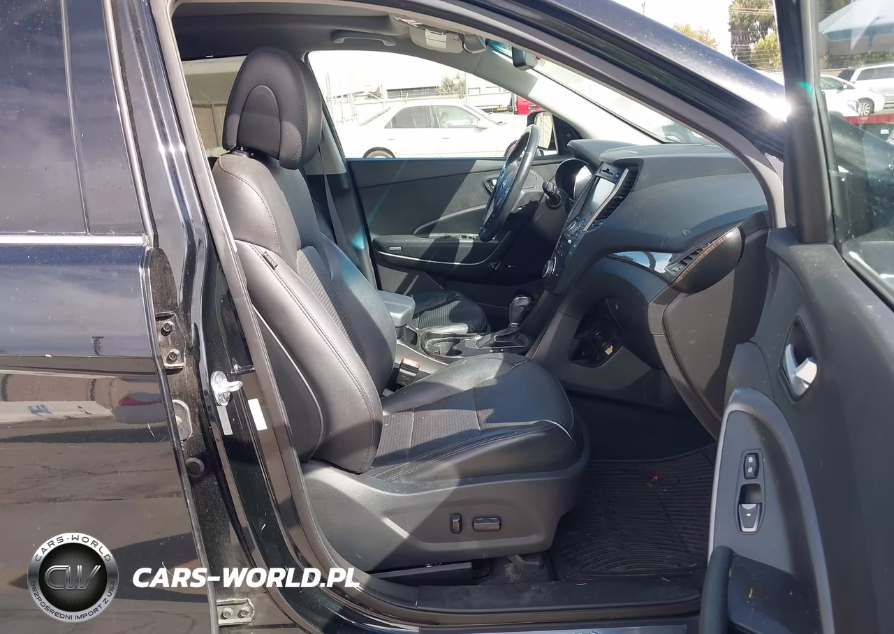 2014 Hyundai Santa Fe Sport VIN:5XYZWDLA3EG136903 - 5