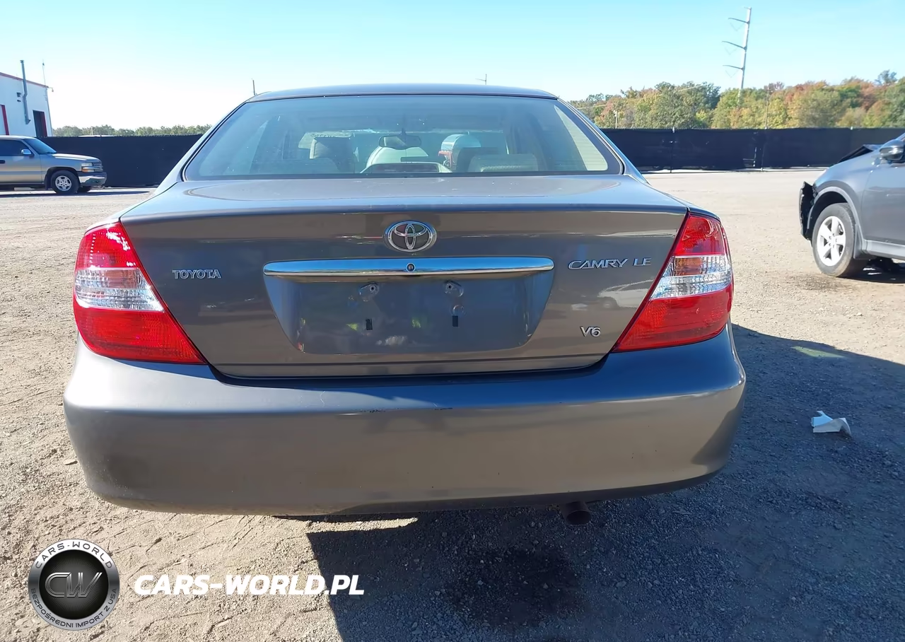 2002 Toyota Camry Le V6 VIN:4T1BF32K42U522080 - 16