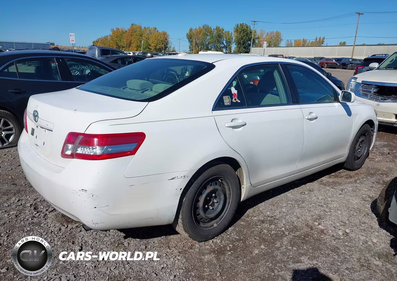 2010 Toyota Camry VIN:4T1BF3EK3AU580630 - 4