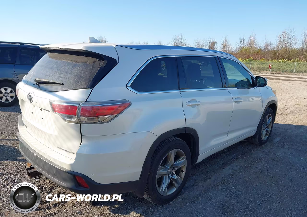 2015 Toyota Highlander Limited V6 VIN:5TDDKRFH2FS182318 - 4