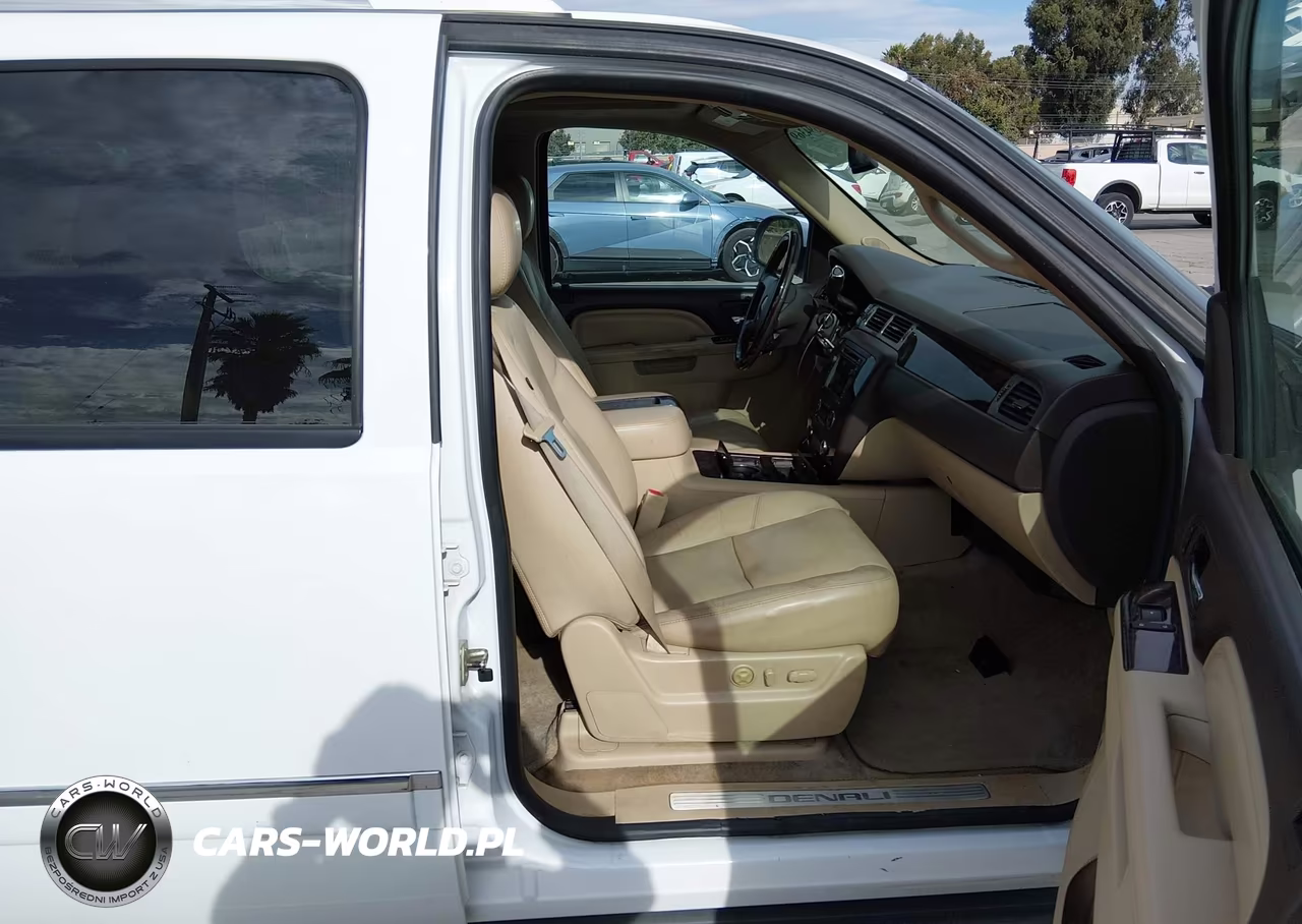 2011 GMC Yukon Xl 1500 Denali VIN:1GKS2MEF2BR353706 - 5