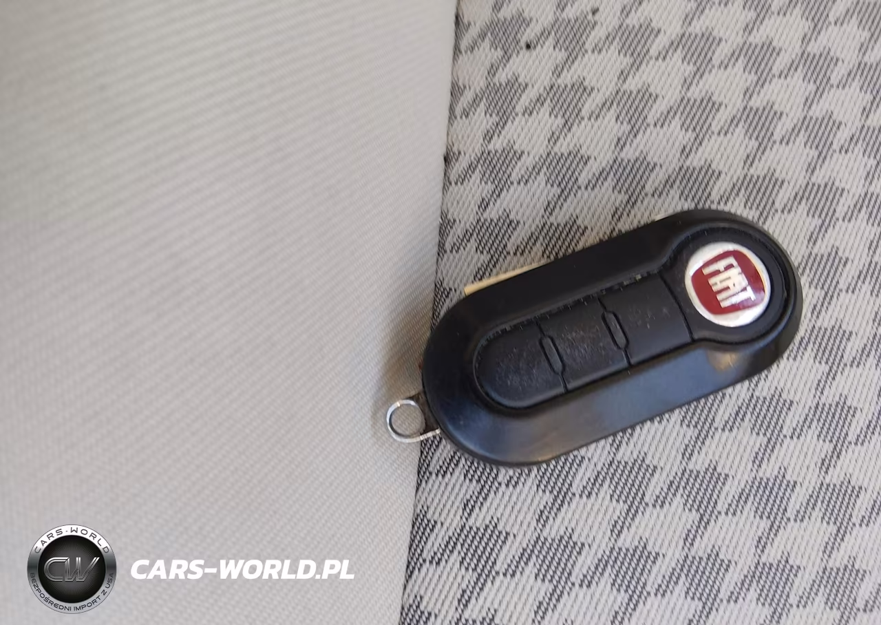 2017 Fiat 500C Pop VIN:3C3CFFLR0HT598506 - 11