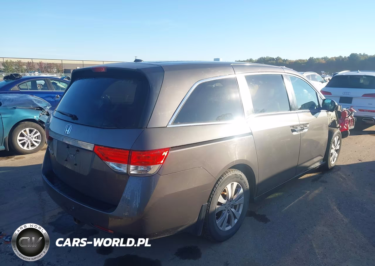 2014 Honda Odyssey Ex-L VIN:5FNRL5H65EB002632 - 4