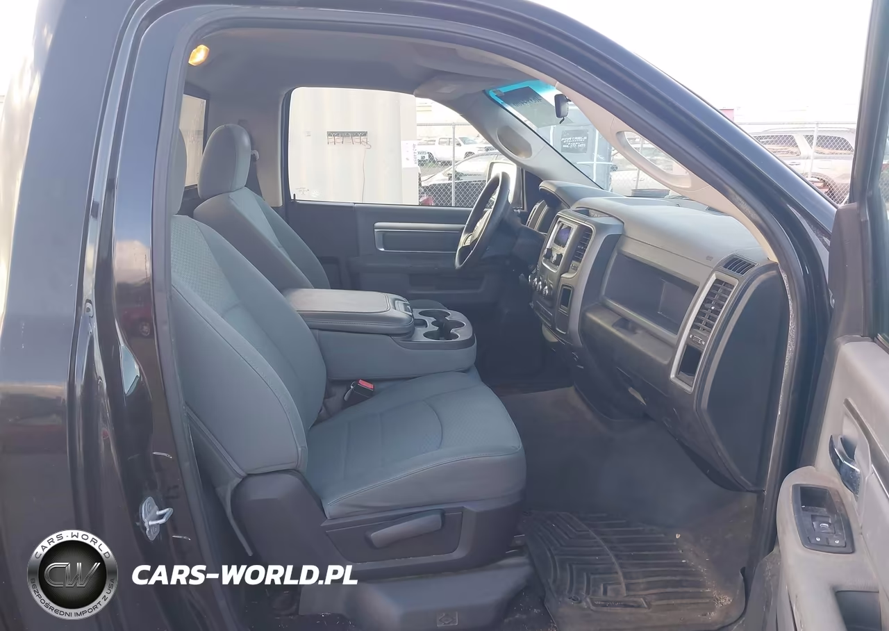 2013 Ram 1500 Tradesman VIN:3C6JR7AG4DG555721 - 5