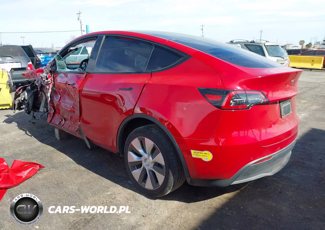 2022 Tesla Model Y Long Range Dual Motor All-Wheel Drive VIN:7SAYGDEE6NF570493 - 3