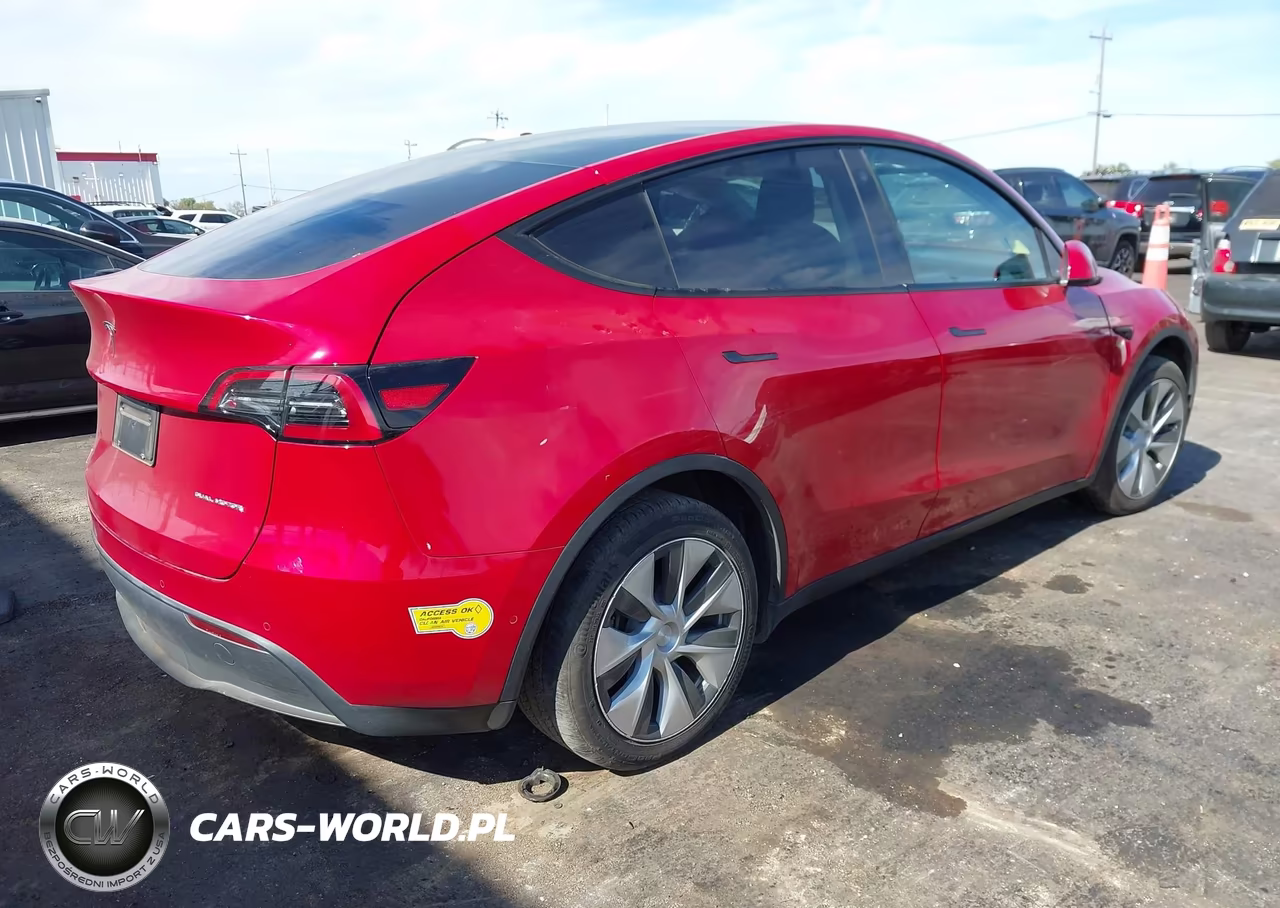 2022 Tesla Model Y Long Range Dual Motor All-Wheel Drive VIN:7SAYGDEE6NF570493 - 4