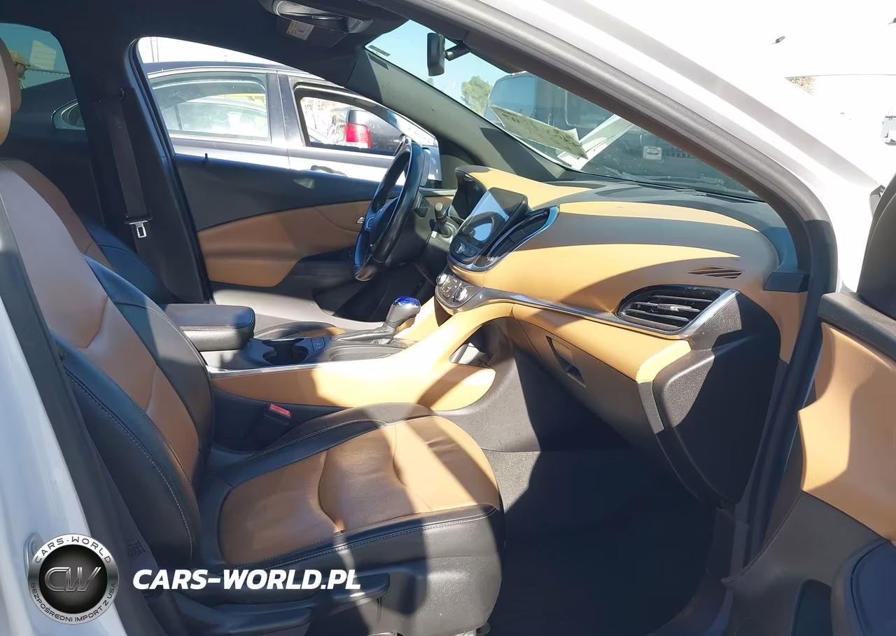 2017 Chevrolet Volt Premier VIN:1G1RD6S59HU163668 - 5