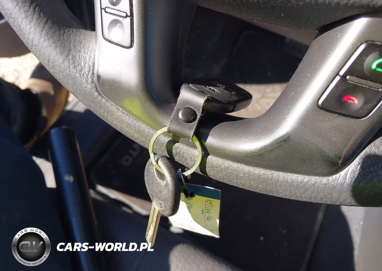 2012 Kia Sorento Lx V6 VIN:5XYKT3A20CG246109 - 11