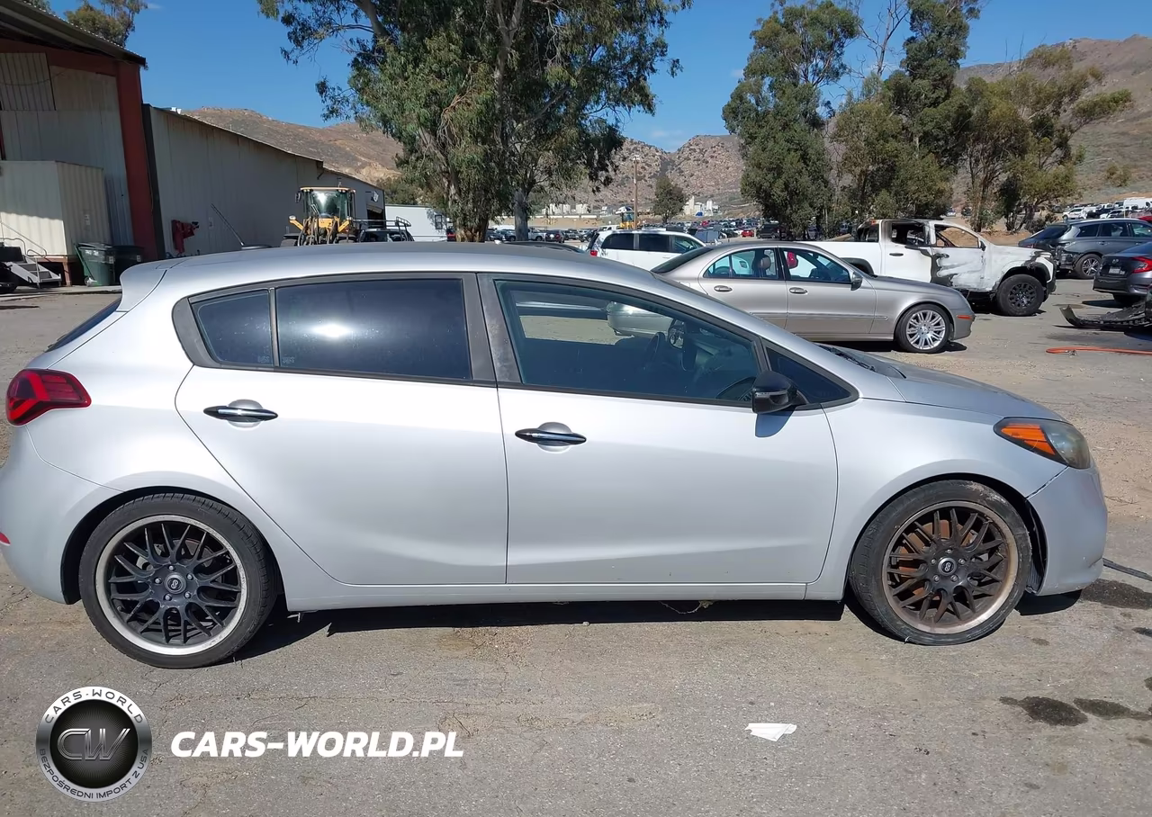 2016 Kia Forte Sx VIN:KNAFZ5A35G5494517 - 13